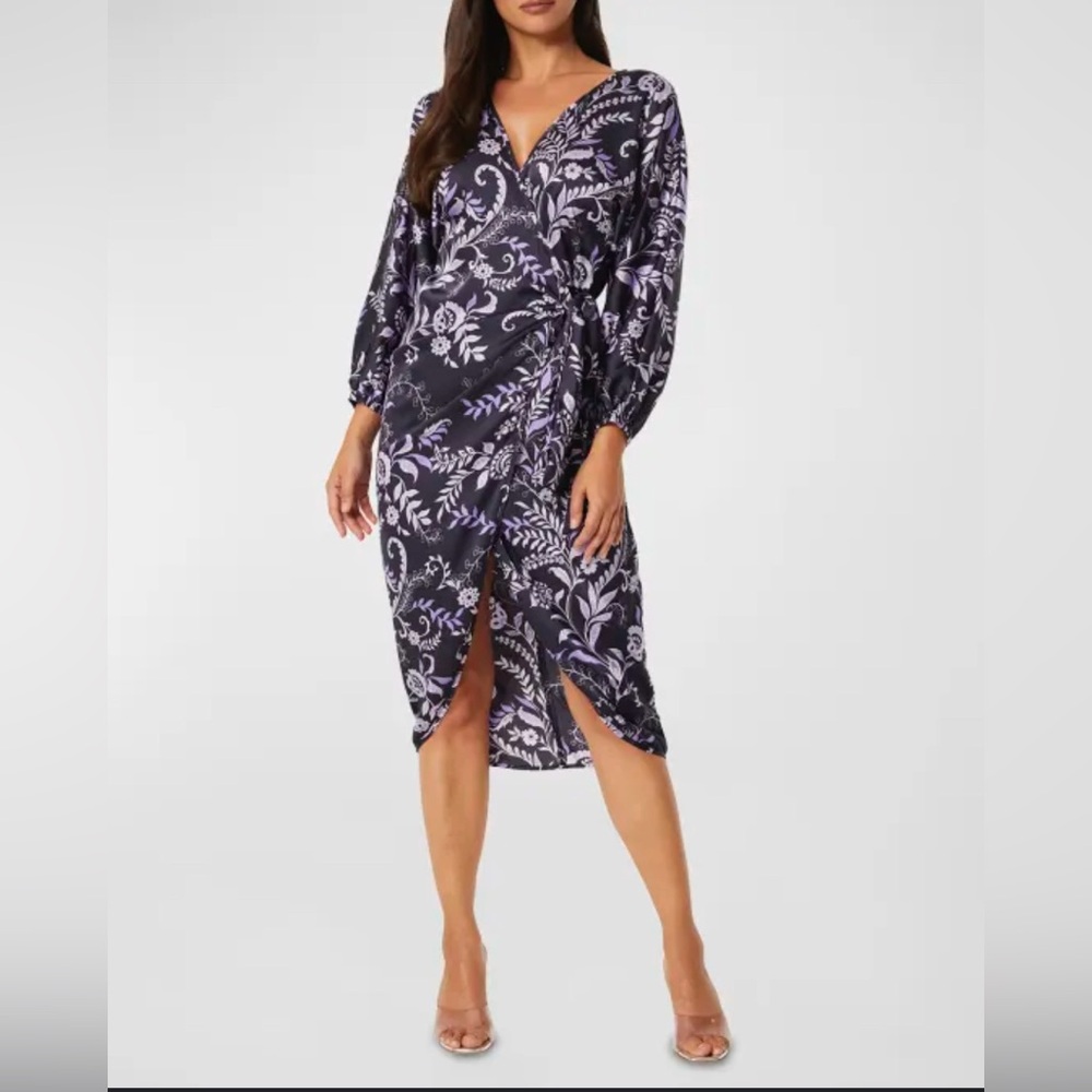 Misa Los Angeles Purple and White Floral Dress size small